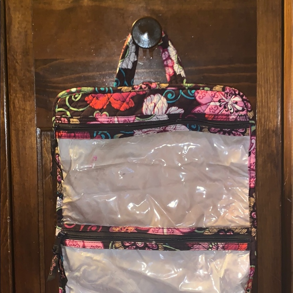 Vera Bradley toiletry carrying case